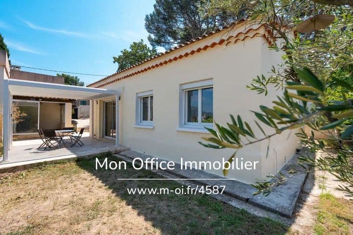 2 bedrooms house for sale in  France - Image 6