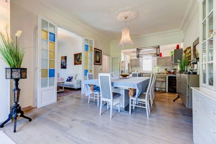 5 bedrooms house for sale in  France - Image 5