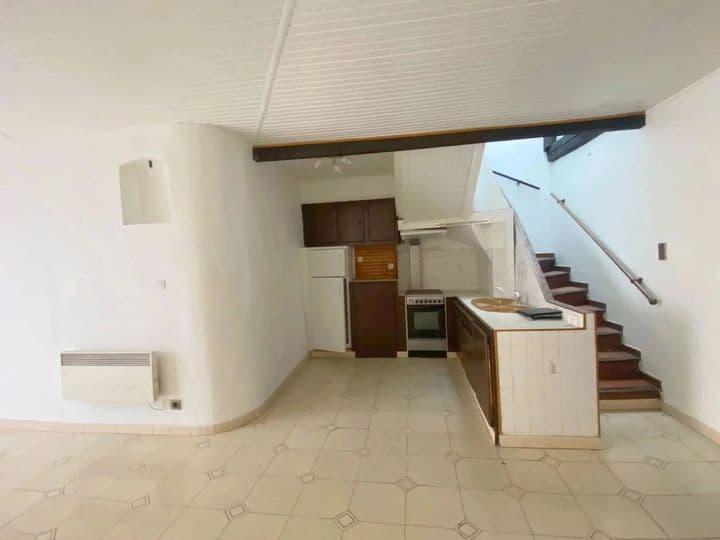 2 bedrooms house for sale in  France - Image 2