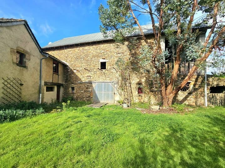 1 bedroom house for sale in SAUVETERRE-DE-ROUERGUE, France - Image 3