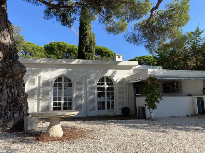 10 bedrooms house for sale in Sainte-Maxime, France - Image 3