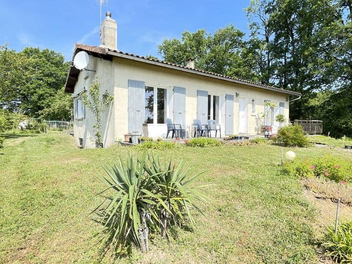 3 bedrooms house for sale in benest, France - Image 3