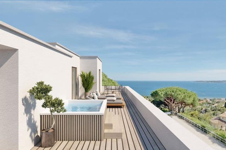 10 bedrooms house for sale in Sainte-Maxime, France - Image 11