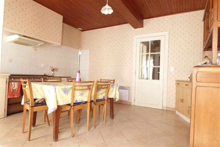 1 bedroom house for sale in Laroque-Timbaut, France