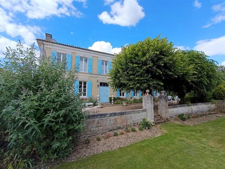 5 bedrooms house for sale in Charente-Maritime (17), France - Image 11