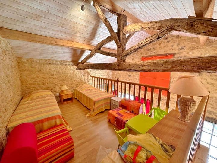 2 bedrooms house for sale in Sarlat-la-Caneda, France - Image 3