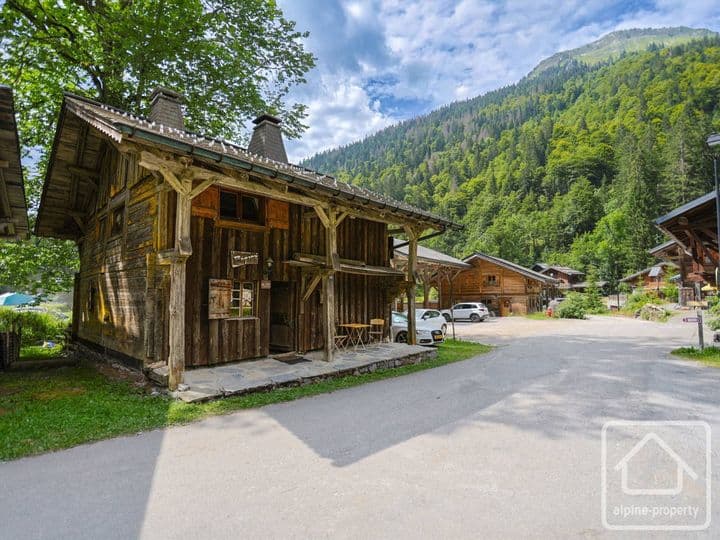 4 bedrooms house for sale in Montriond, France - Image 2