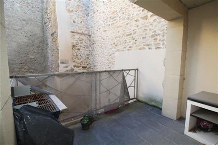 House for sale in Fabrezan, France - Image 11