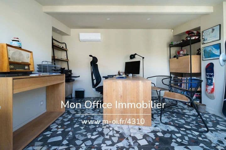 2 bedrooms house for sale in  France - Image 6