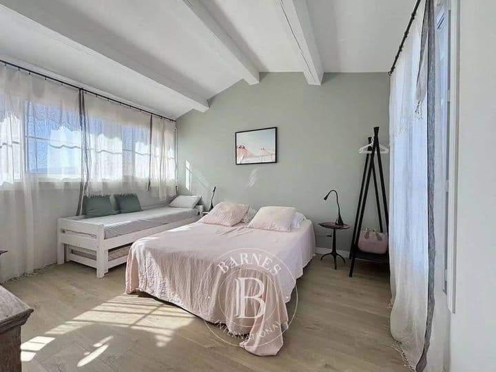 4 bedrooms house for sale in  France - Image 9