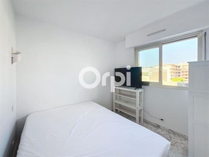 1 bedroom apartment for sale in Antibes, France - Image 3