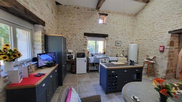 1 bedroom house for sale in Saint-Claud, France - Image 2