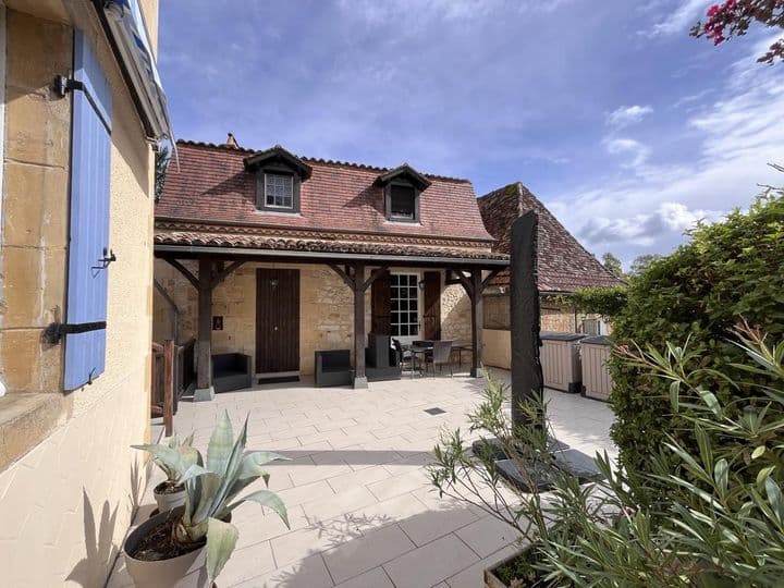 4 bedrooms house for sale in Lalinde, France