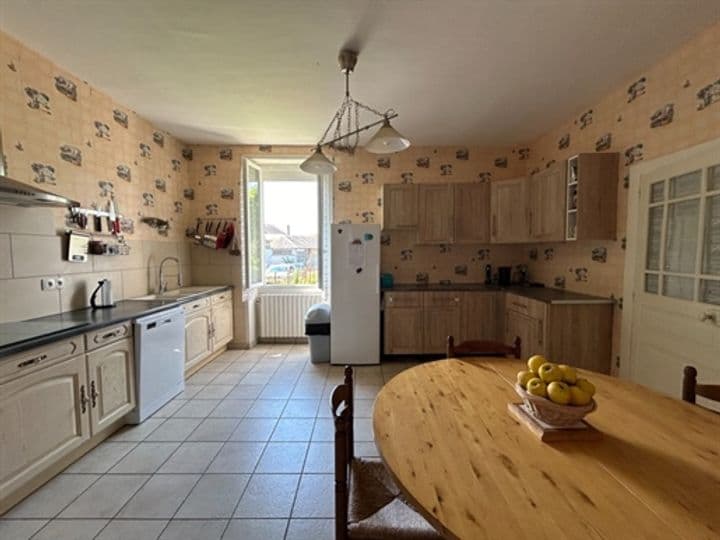 4 bedrooms house for sale in Chateauponsac, France - Image 2