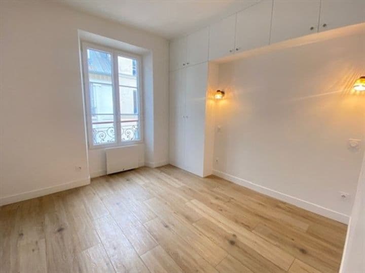 1 bedroom apartment for sale in Paris 7eme, France - Image 3