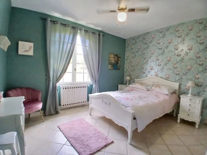 5 bedrooms house for sale in  France - Image 6