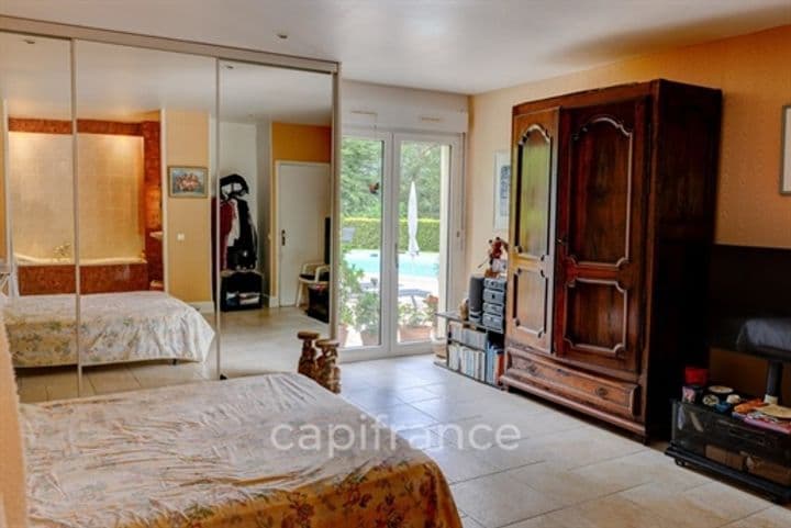 8 bedrooms house for sale in Saint-Cere, France - Image 10