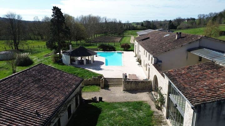 10 bedrooms house for sale in  France - Image 6