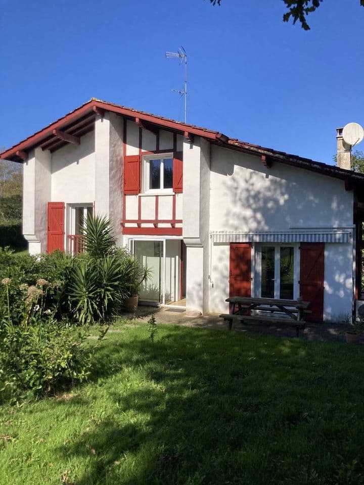 4 bedrooms house for sale in ESPELETTE, France