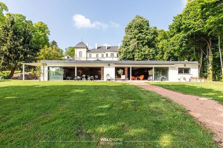 8 bedrooms house for sale in Vichy, France - Image 2