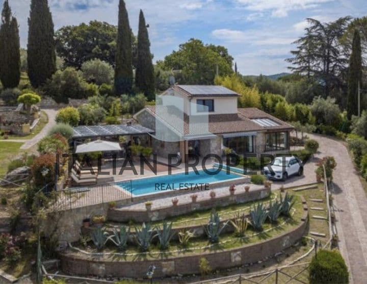 3 bedrooms house for sale in Passignano sul Trasimeno, Italy - Image 2