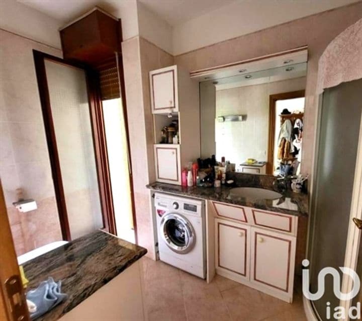 1 bedroom apartment for sale in Bordighera, Italy - Image 12