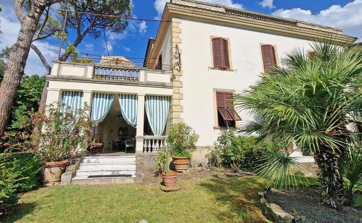 4 bedrooms house for sale in Arezzo, Italy - Image 2