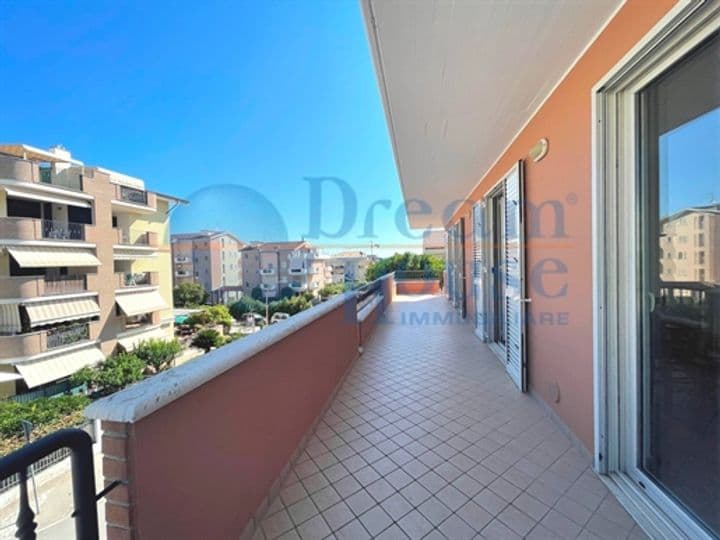 Apartment for sale in Tortoreto, Italy - Image 4