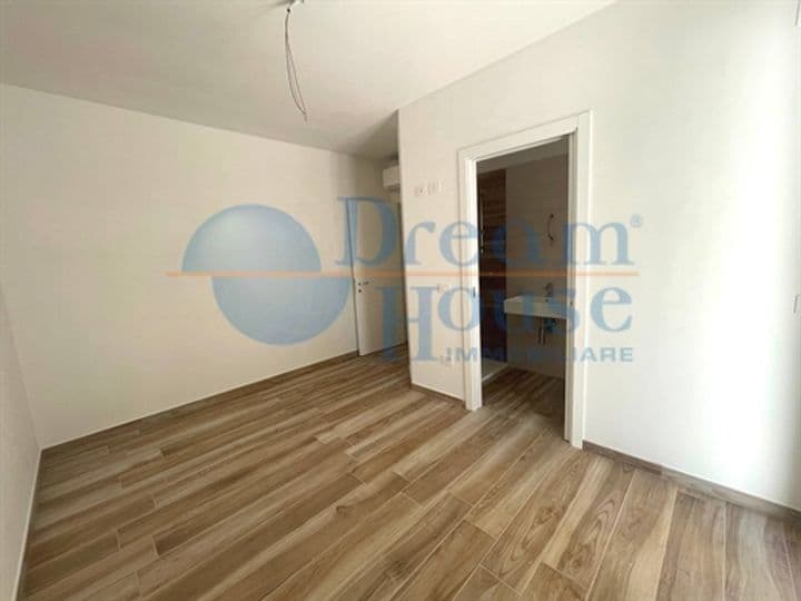 Apartment for sale in Alba Adriatica, Italy - Image 12