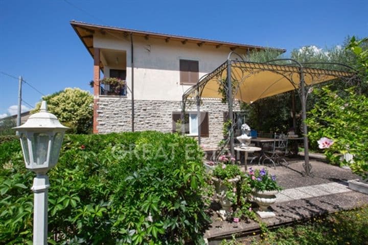 2 bedrooms house for sale in Passignano sul Trasimeno, Italy - Image 2