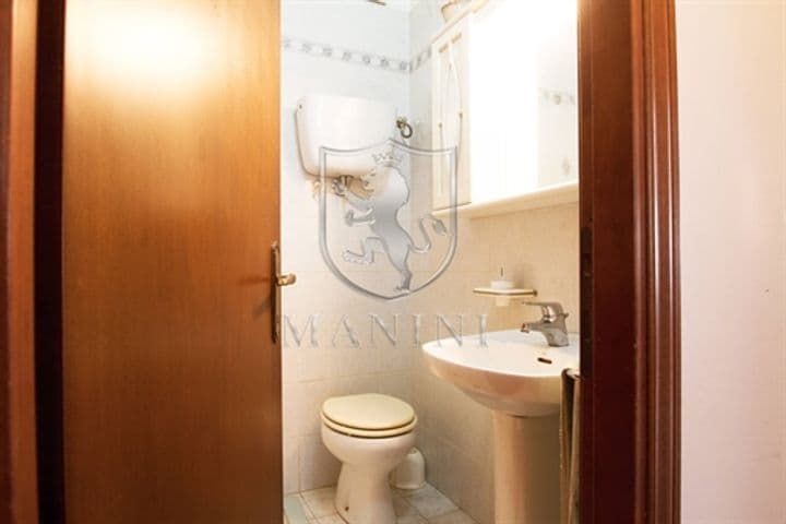 Apartment for sale in Sinalunga, Italy - Image 7