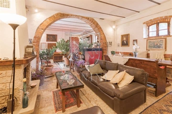 House for sale in Trequanda, Italy - Image 7