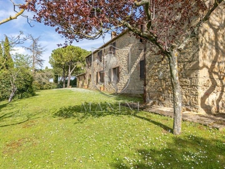 House for sale in Pienza, Italy - Image 10