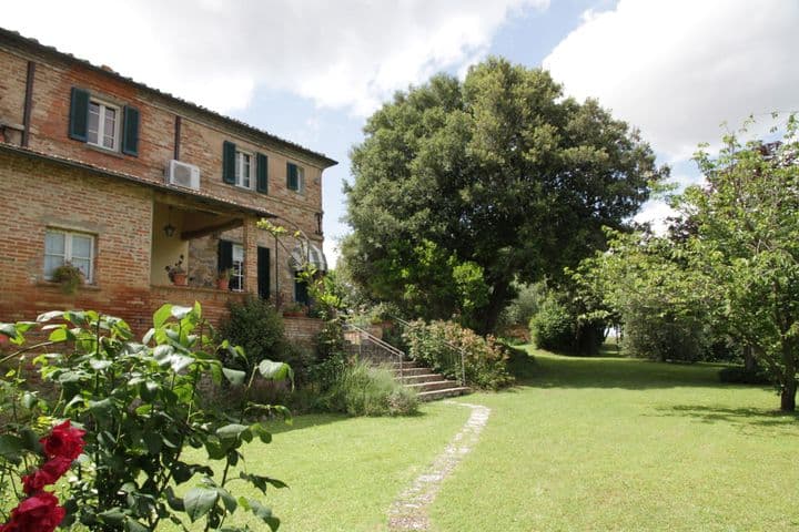 5 bedrooms house for sale in Foiano della Chiana, Italy - Image 9