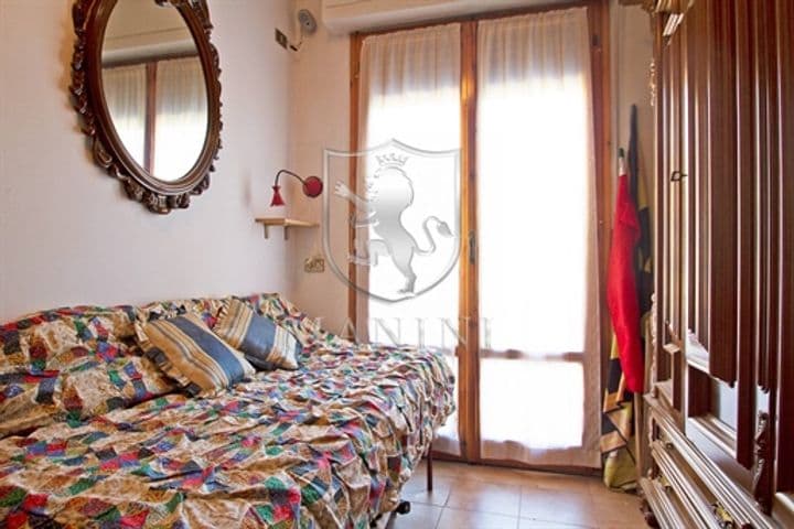 Apartment for sale in Sinalunga, Italy - Image 5