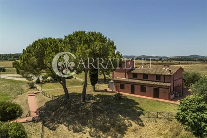 House for sale in Capalbio, Italy - Image 12