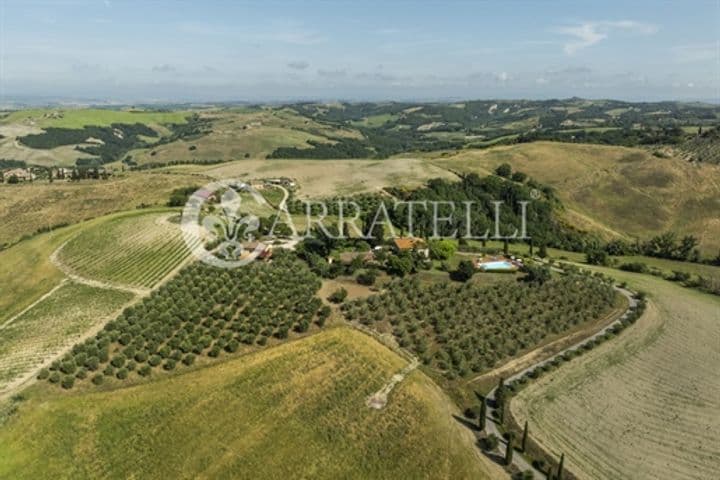 9 bedrooms house for sale in Montalcino, Italy - Image 8