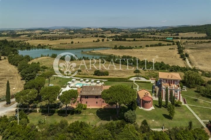 House for sale in Capalbio, Italy - Image 11