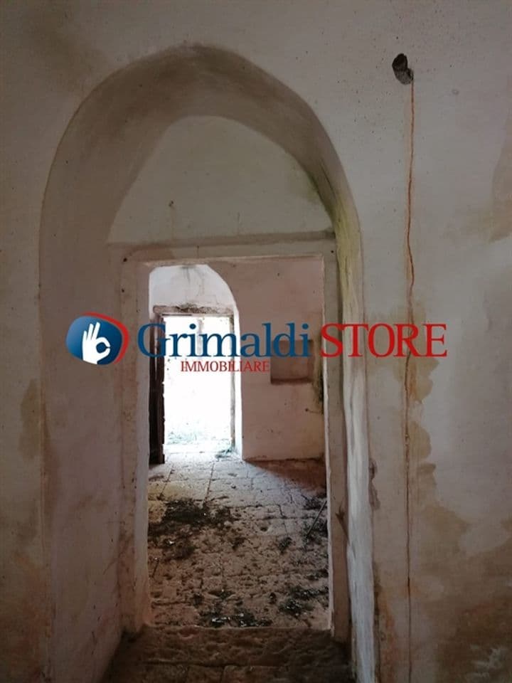 House for sale in Cisternino, Italy - Image 4