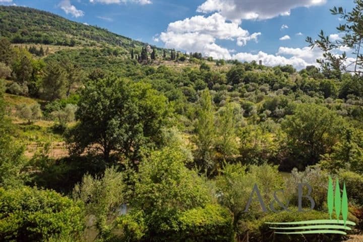 House for sale in Cortona, Italy - Image 6