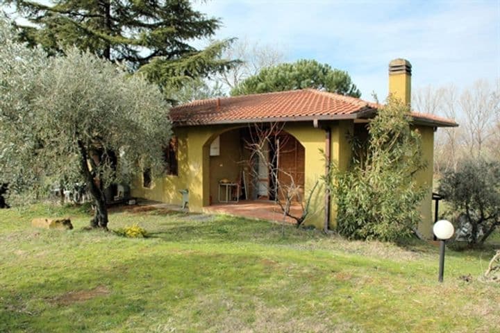 House for sale in Grosseto, Italy - Image 2