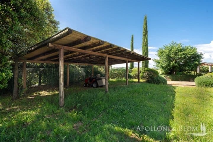 House for sale in Cortona, Italy - Image 12