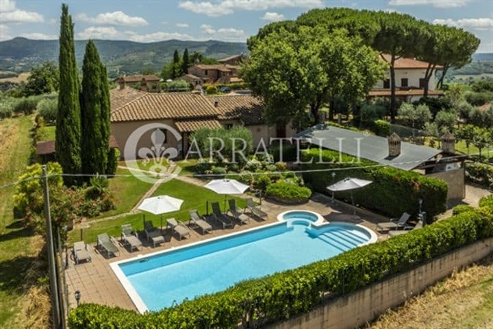 House for sale in Castiglione del Lago, Italy - Image 7