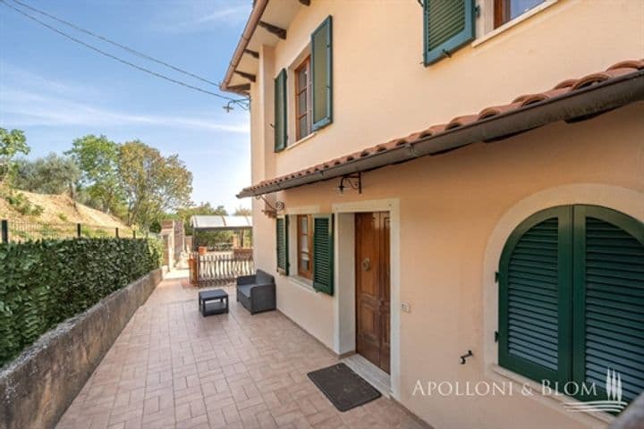 House for sale in Montepulciano, Italy - Image 2