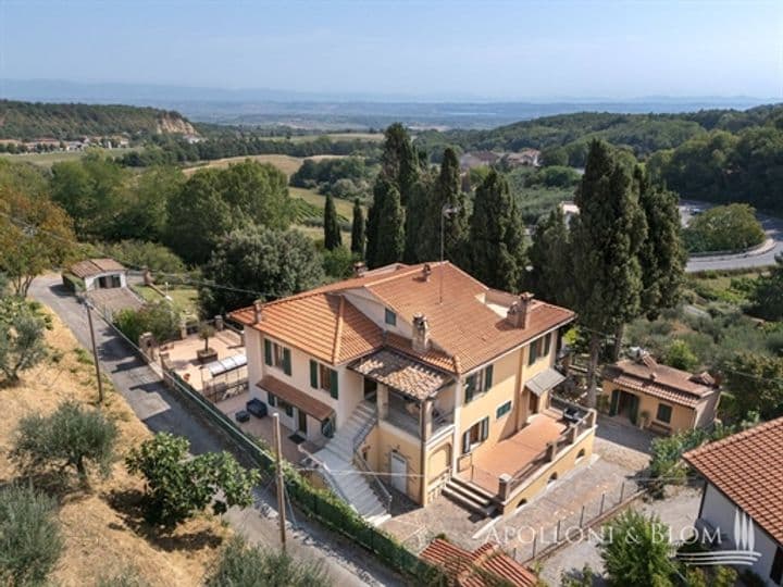 House for sale in Montepulciano, Italy - Image 6