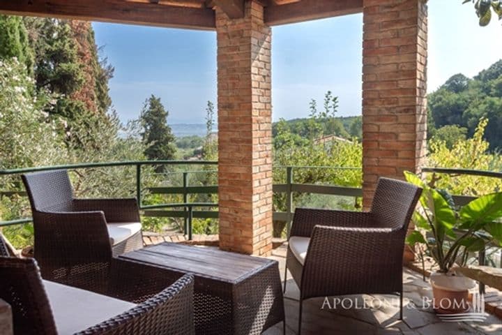 House for sale in Montepulciano, Italy - Image 8