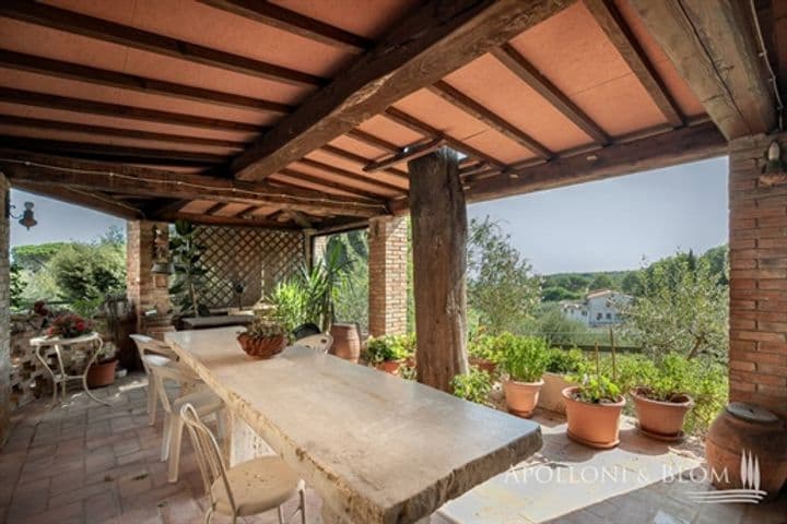 House for sale in Montepulciano, Italy - Image 9