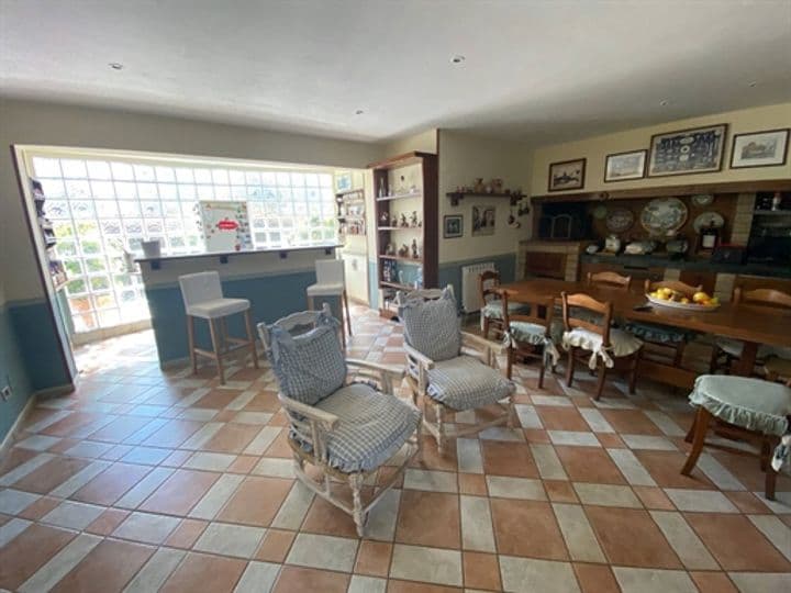 House for sale in Viareggio, Italy - Image 8