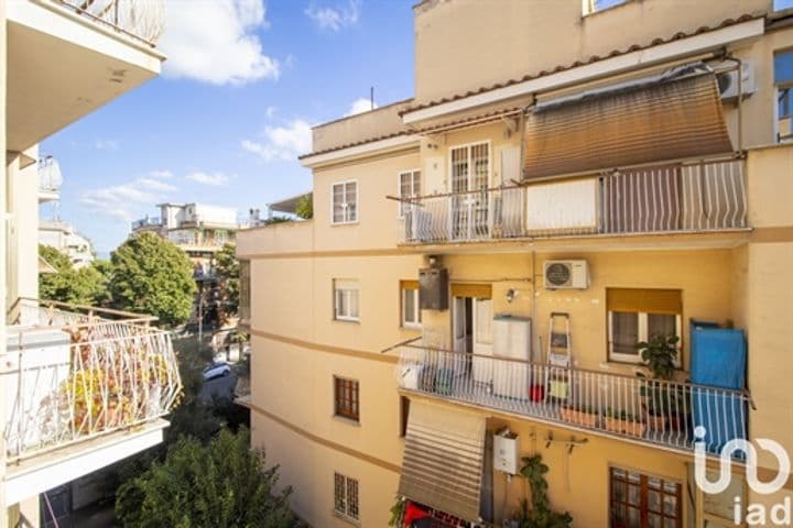 1 bedroom apartment for sale in Rome, Italy - Image 10