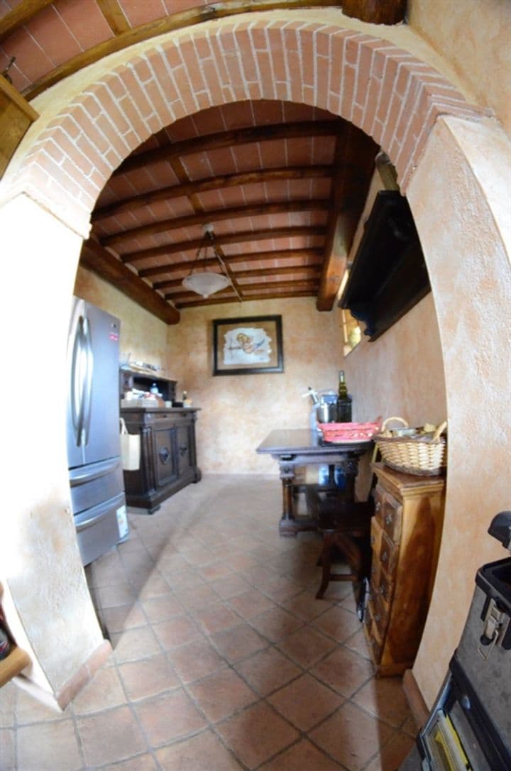 House for sale in Massarosa, Italy - Image 11